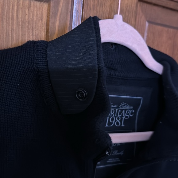 Men’s Luxury zip sweater. - Picture 5 of 8